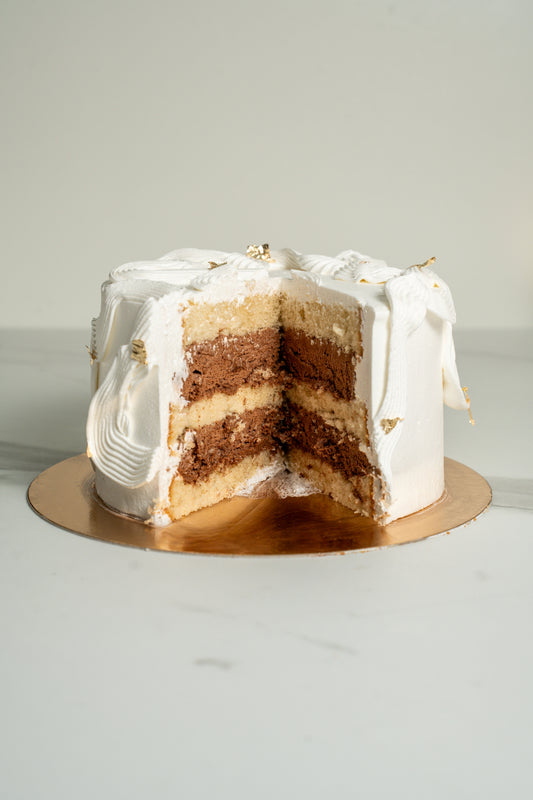 Le White & Gold