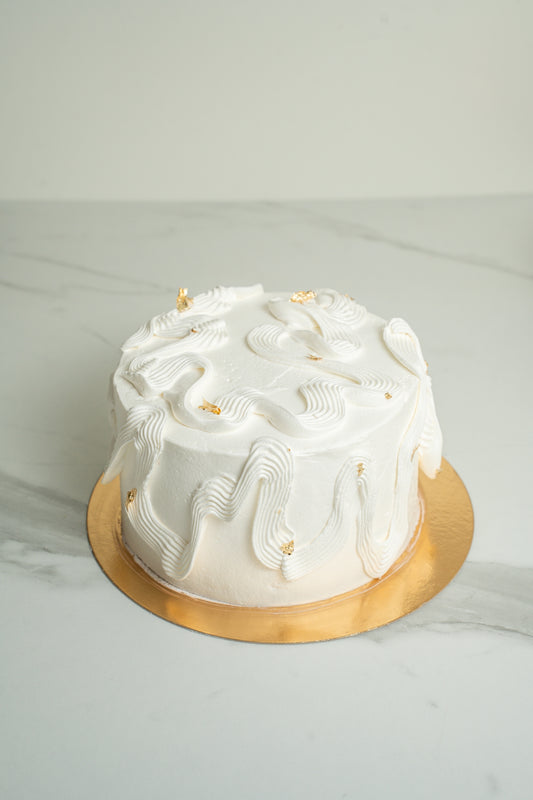 Le White & Gold